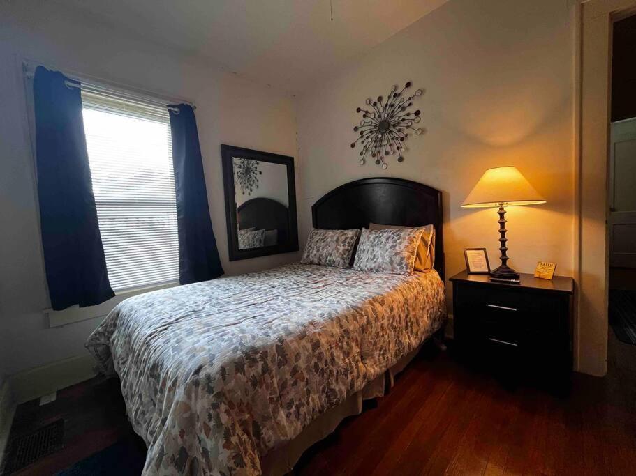 Comfortable 2-Bdrm Spacious Home With Wifi & Patio Indianapolis Kültér fotó