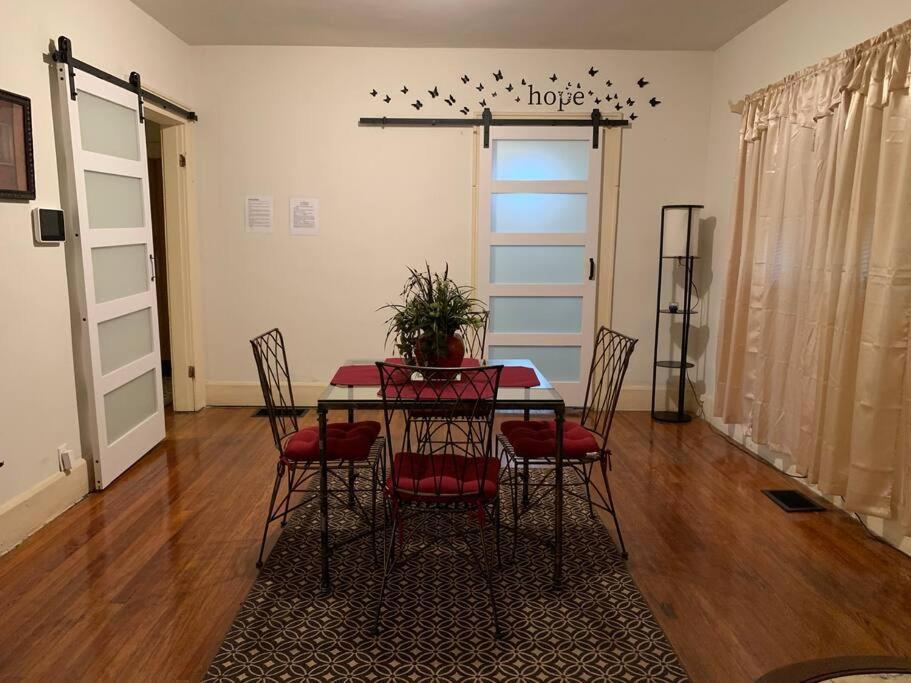 Comfortable 2-Bdrm Spacious Home With Wifi & Patio Indianapolis Kültér fotó